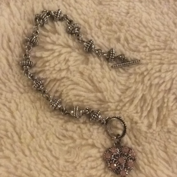 Vintage Heart Bracelet, Toggle Clasp - Picture 11 of 11